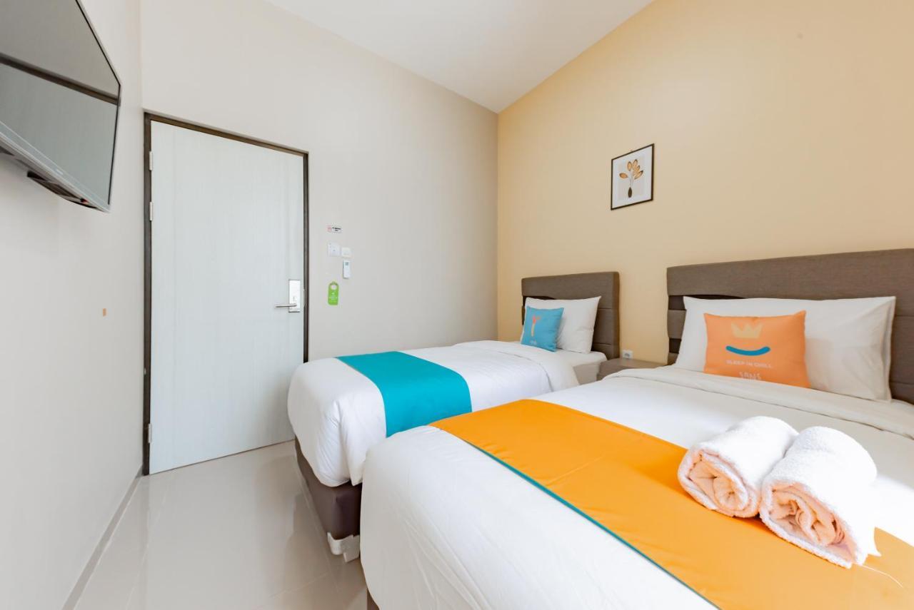 Sans Hotel Berau Square Tanjung Redep Buitenkant foto